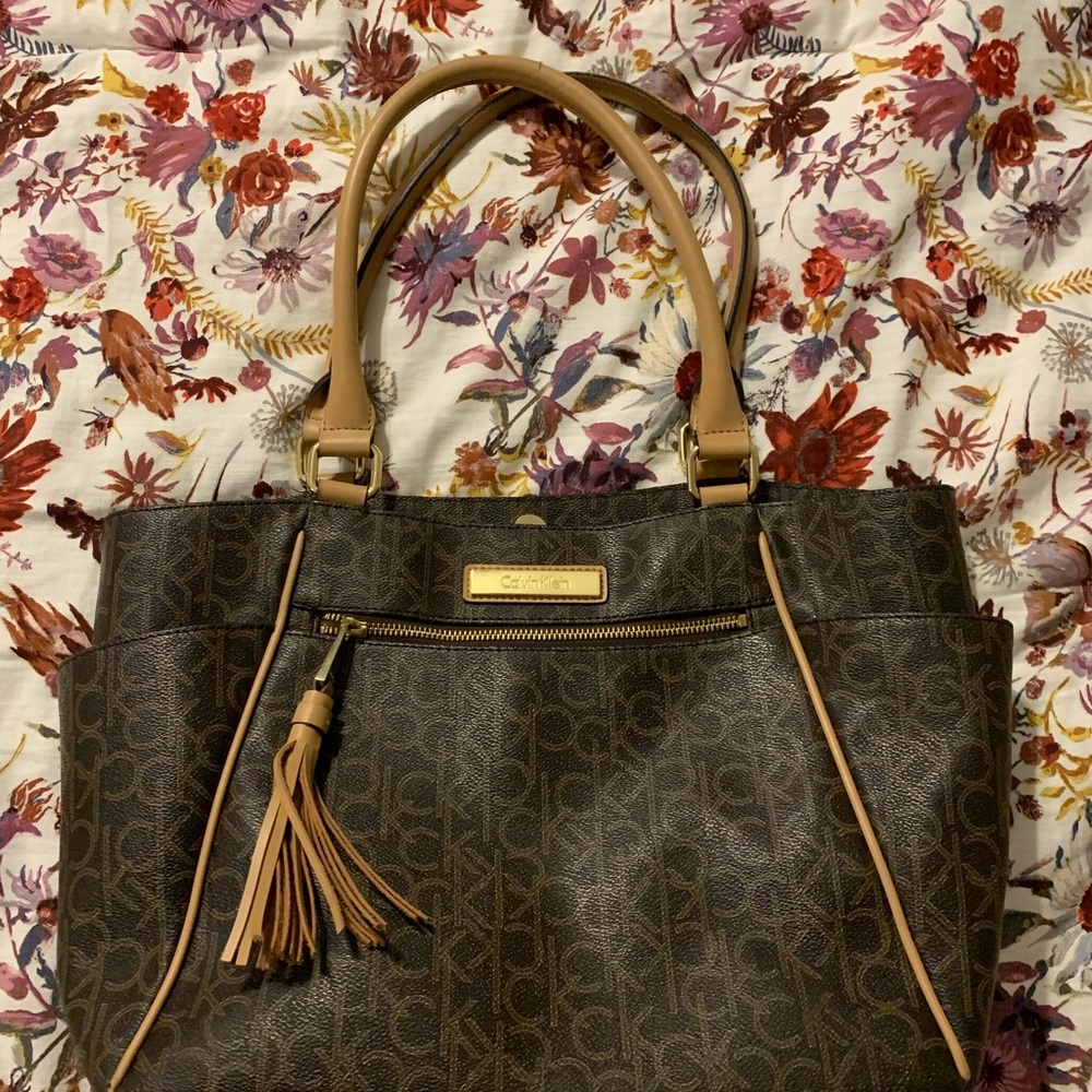 Calvin Klein Large shoulder bag